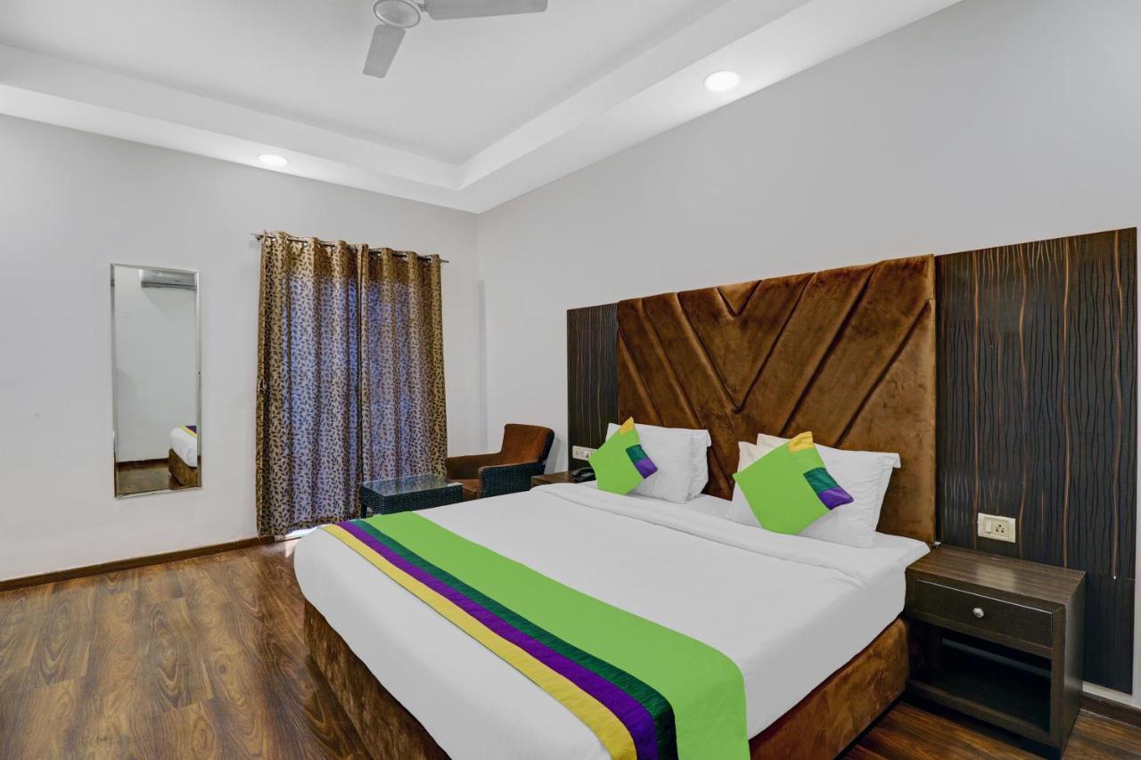 Treebo Trend Elmas Boutique Hotel Yallappa Chetty Layout Bangalore Extérieur photo