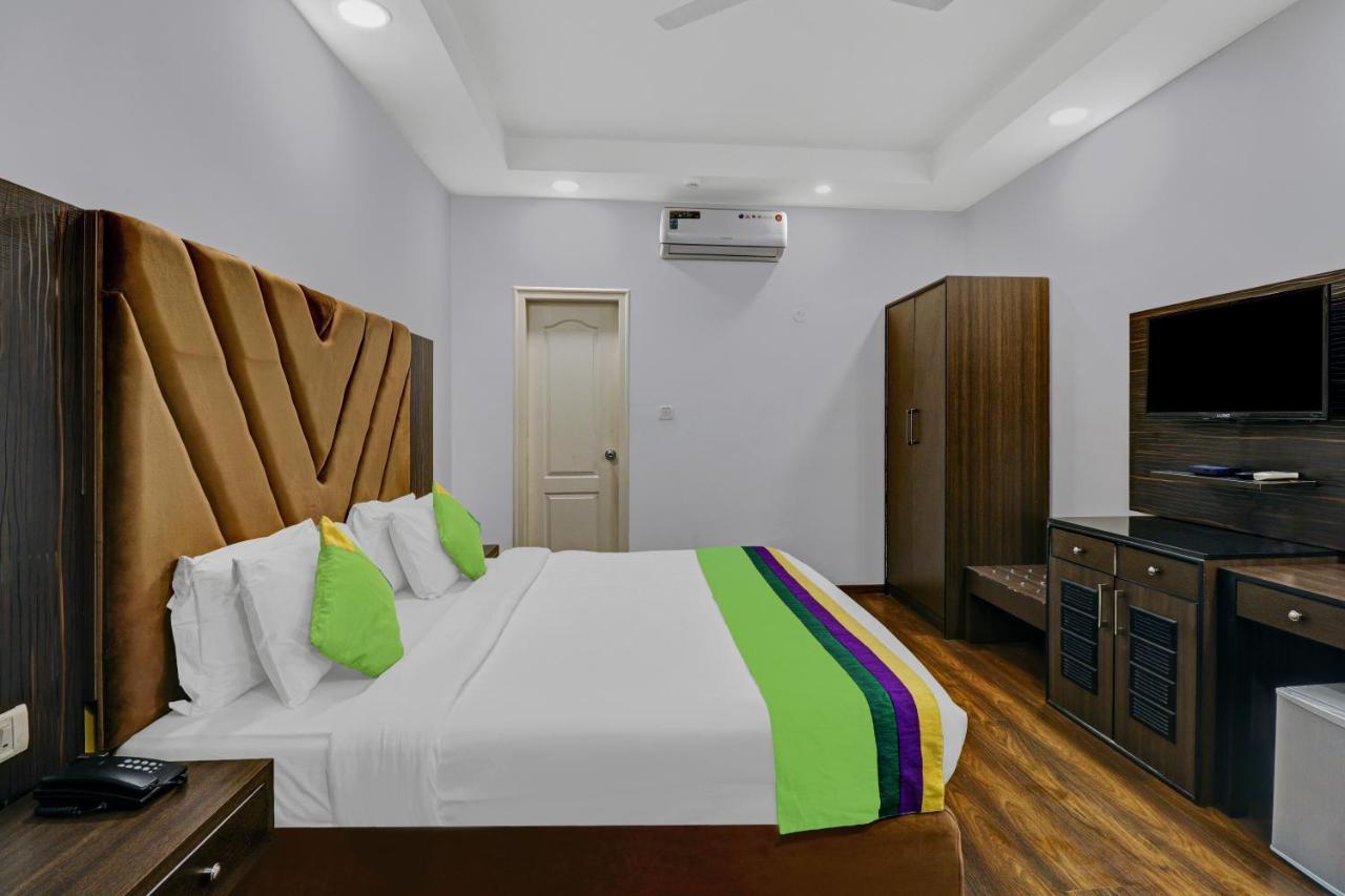 Treebo Trend Elmas Boutique Hotel Yallappa Chetty Layout Bangalore Extérieur photo